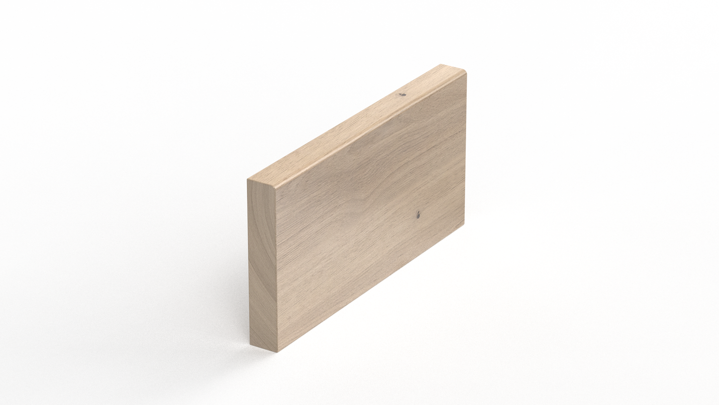 Accessory Base Moulding Oak